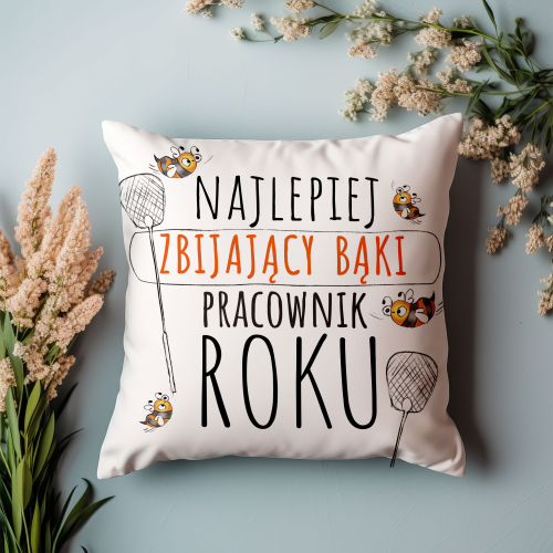 Poduszka Śmieszny Prezent Praca NAJLEPIEJ ZBIJAJĄCY BĄKI PRACOWNIK ROKU